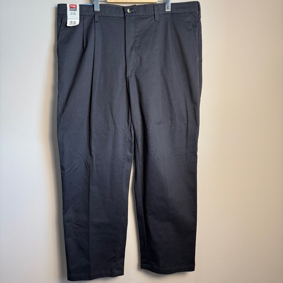 Wrangler Men's NEW 40x30‎ Work Pant Comfort Solutions Black Style: E6CS2BK - Picture 1 of 15